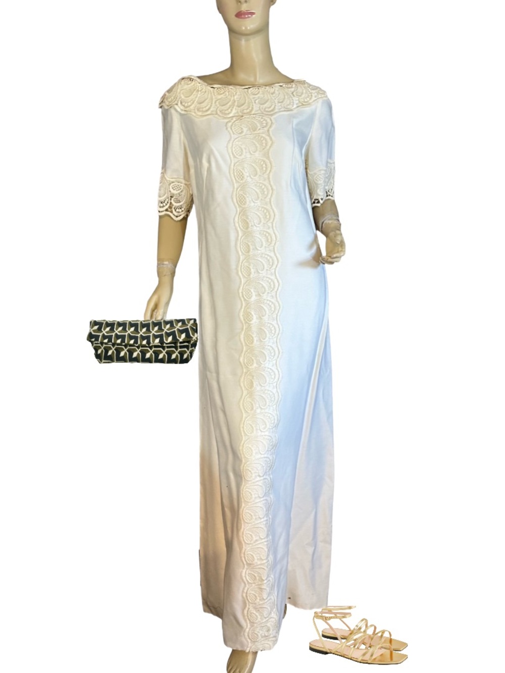 VINTAGE 1970'S BEIGE COTTON EMBROIDERED KAFTAN MAXI DRESS (M)